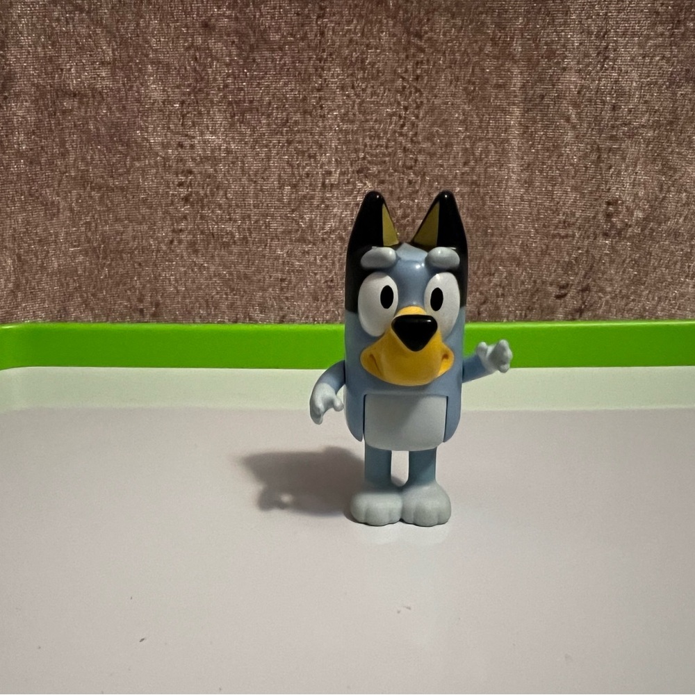 Bluey School Figurine